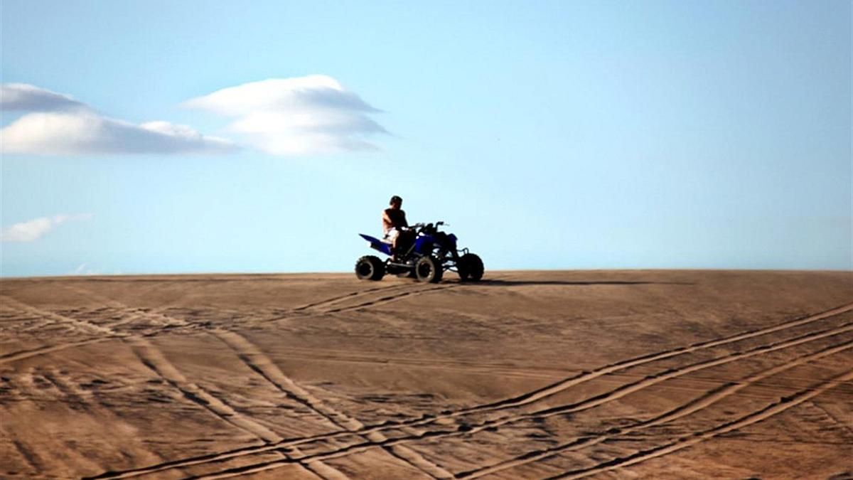 Summer 2023 in Mar Azul: how much does it cost to rent quadricycles?