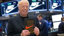 Quién es Phil Knight, el creador de Nike, Inc.
