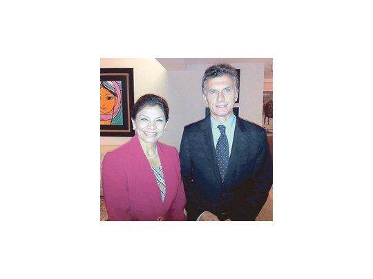 Mauricio  Macri y la presidenta de Costa Rica, Laura Chinchilla Miranda: El jefe de Gobierno viajó a ese país para asistir a la reunión de la Unión de Ciudades Capitales.