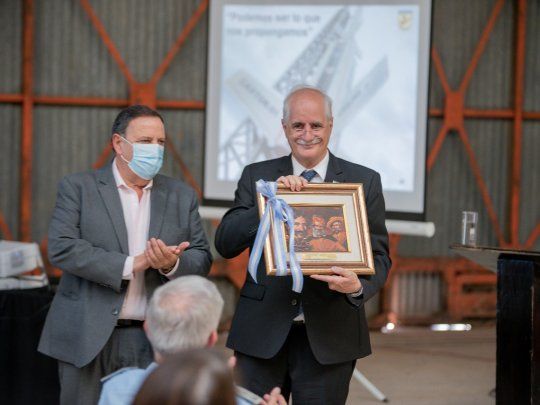 Quintela y Taiana firmaron acuerdos de colaboración en Chamical.
