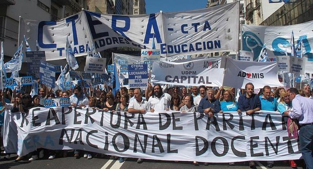 Los sindicatos docentes de la CGT realizarán clases informativas y no suspenderán las actividades.