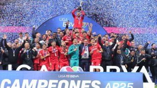 Toluca conquistó el título del Apertura 2025, se coronó bicampeón del fútbol mexicano e igualó a Chivas como el segundo club más ganador. Toluca conquistó el título del Apertura 2025, se coronó bicampeón del fútbol mexicano e igualó a Chivas como el segundo club más ganador.