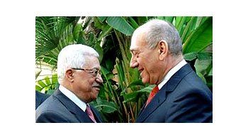 El presidente palestino, Mahmud Abbas, y el primer ministro israelí, Ehud Olmert.