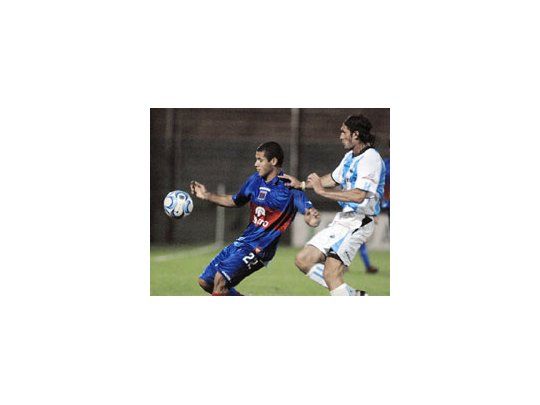 Tigre ganó y es puntero