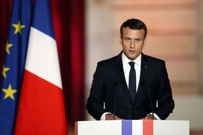 Macron evaluated Lecornu's reports on the opposition to early elections and the parliamentary stability platform. Macron evaluated Lecornu's reports on the opposition to early elections and the parliamentary stability platform.