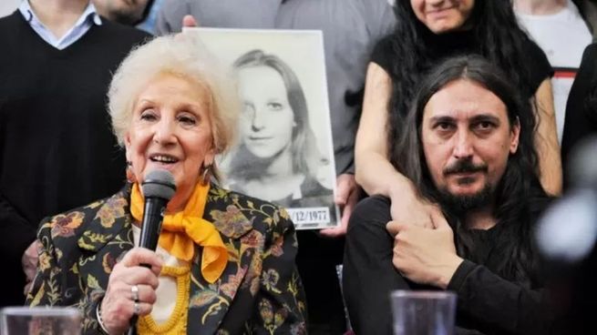 La campaña invita a participar a través de la creación de flores.