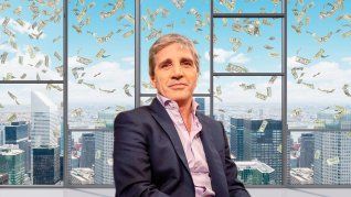 El ministro de Economía, Luis Caputo, abordó varios temas clave en una reciente entrevista.