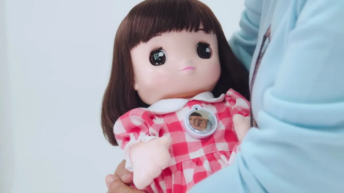 It’s not Anabelle: they create a doll with artificial intelligence so that grandparents don’t feel alone