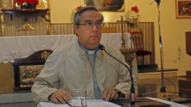 Tras confirmarse que tiene dengue, el arzobispo de Córdoba, Ángel Rossi, fue hospitalizado.