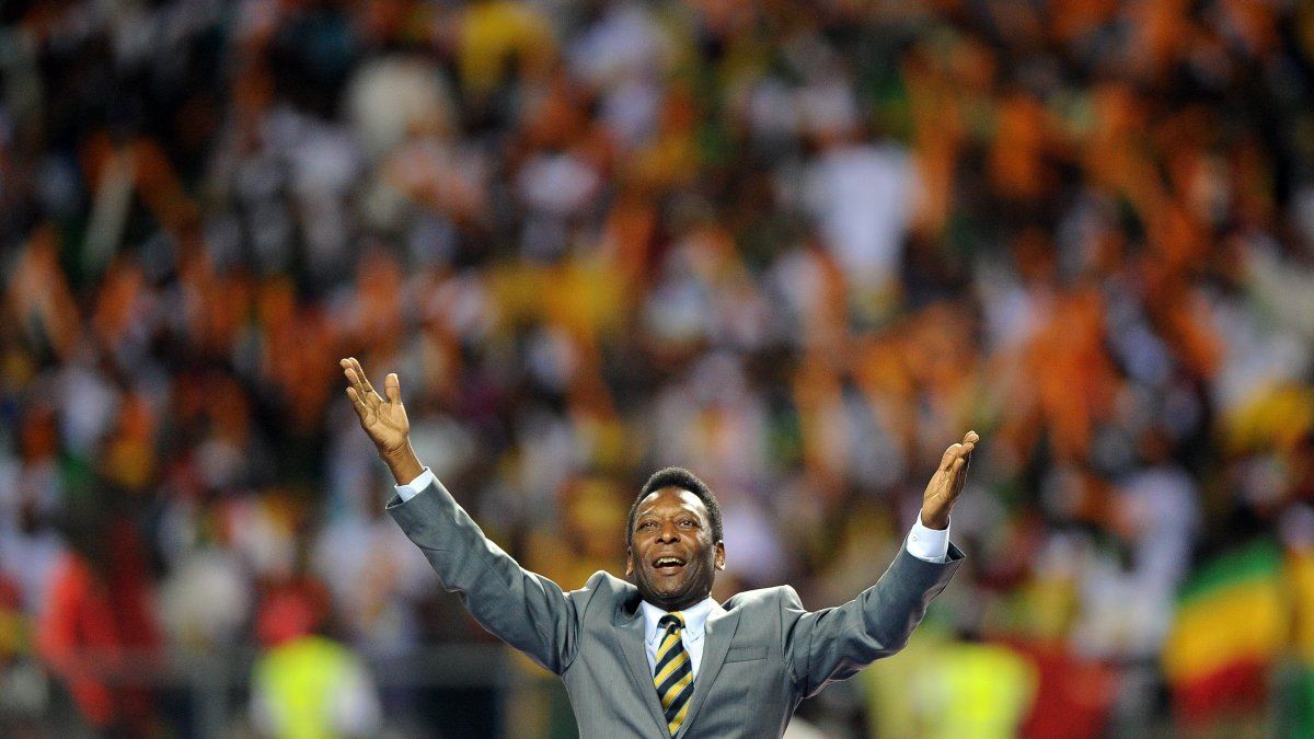 What is the heritage that Pelé left behind?