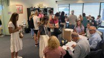 Jornada electoral en el Consulado Argentino en Sydney, Australia.