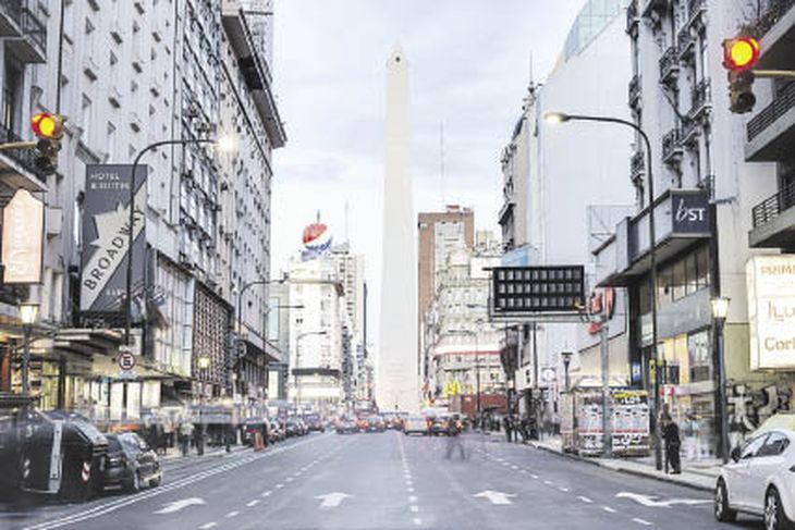 Una enorme cantidad de argentinos se movilizarán los próximos días para aprovechar los dos feriados.
