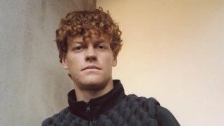 El tenista número 1 del mundo en la actualidad. El tenista número 1 del mundo en la actualidad.