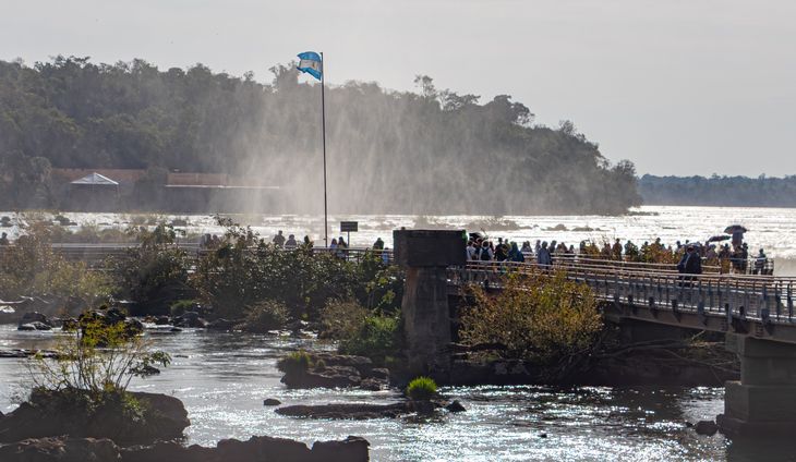 Cerca de la Garganta del Diablo, en Cataratas, uno de los lugares más elegidos Cerca de la Garganta del Diablo, en Cataratas, uno de los lugares más elegidos