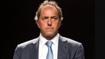 daniel scioli, el hombre que asumira con una economia que se enfria bajo la atenta mirada del fmi (y de guzman)