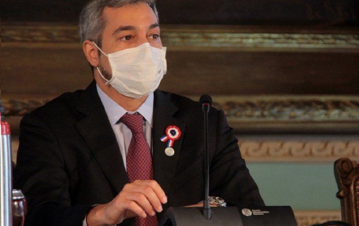 El gobierno de Paraguay, presidido por Mario Abdo, en el centro de las críticas por el crimen.&nbsp;