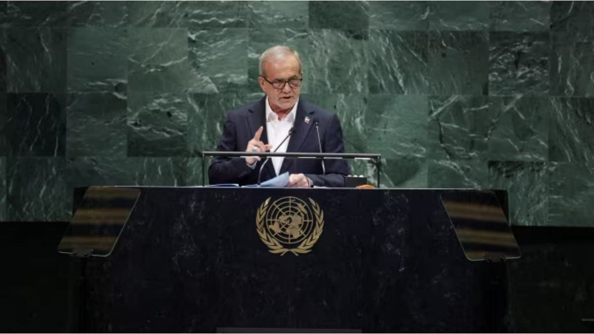 Iran called to consult its ambassadors after the restoration of UN sanctions