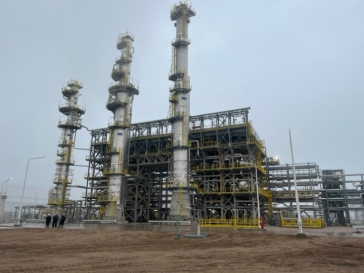 Actualmente Compañía MEGA es el principal exportador argentino de GLP y gasolina natural. Con las nuevas inversiones espera aumentar significativamente esos volúmenes. Actualmente Compañía MEGA es el principal exportador argentino de GLP y gasolina natural. Con las nuevas inversiones espera aumentar significativamente esos volúmenes. 