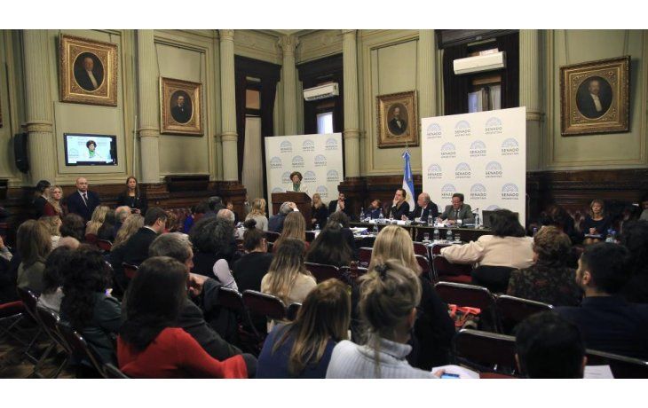 ámbito.com | Aborto legal: puja en el Senado por la firma del dictamen