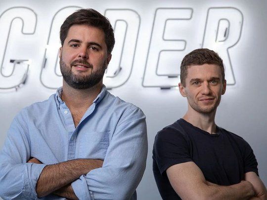 Christian Patiño y Nahuel Lema, fundadores de Coderhouse, la plataforma argentina de enseñanza online que prepara su expansión a América Latina