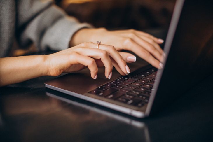 Para algunas personas, mantener su vida privada fuera de las redes es simplemente una cuestión de comodidad. Para algunas personas, mantener su vida privada fuera de las redes es simplemente una cuestión de comodidad.