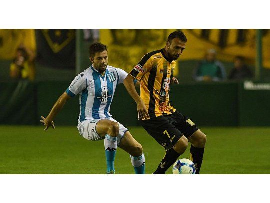 Racing tuvo que esforzarse de más para poder avanzar