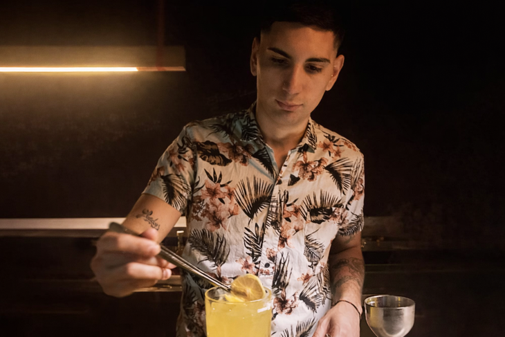 Dirección: Av. Rafael Obligado 7180, Costanera. Dirección: Av. Rafael Obligado 7180, Costanera.