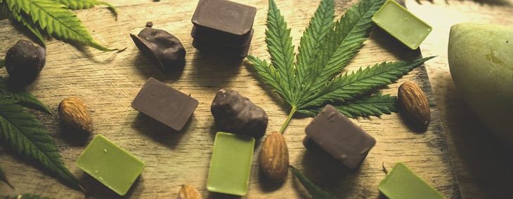 Los alimentos con ingredientes de cannabis son cada vez más frecuentes. Los alimentos con ingredientes de cannabis son cada vez más frecuentes.