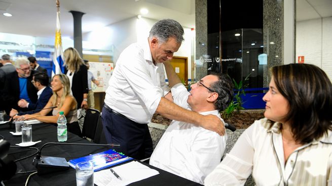 El ministro Pablo Menoni asumió en Turismo, con la presencia del presidente Yamandú Orsi en el acto.