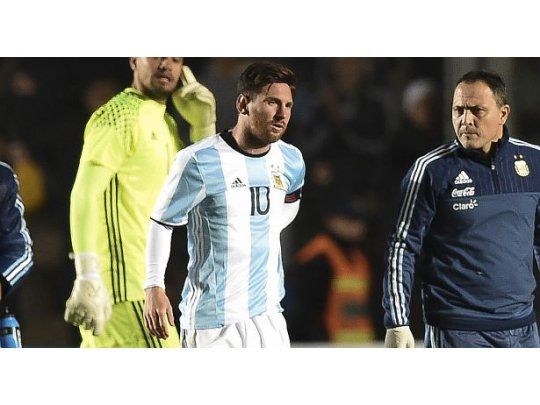 Messi continúa recuperándose de su dolor lumbar.