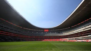 El mítico escenario mexicano se prepara para albergar nuevamente una Copa del Mundo. El mítico escenario mexicano se prepara para albergar nuevamente una Copa del Mundo.