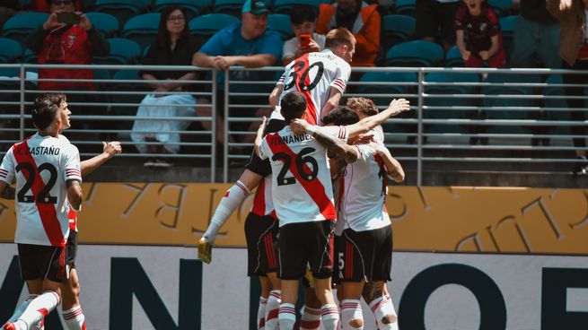 El primero, adentro. River festejó en el debut en el Mundial de Clubes.