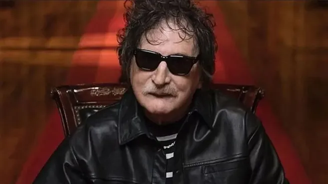 Tras la intervención y varios días en observación, Charly continuará la recuperación en su casa.