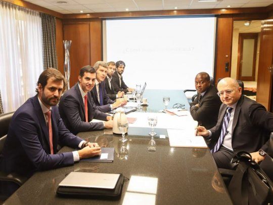 Urtubey junto a la delegación del Fondo Monetario Internacional.