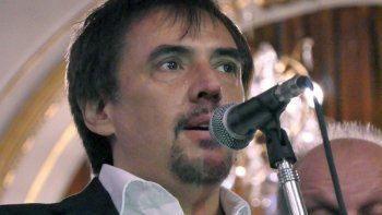 Alejandro Lerner lanzará un ciclo de conciertos virtuales llamado Entretodos.&nbsp;