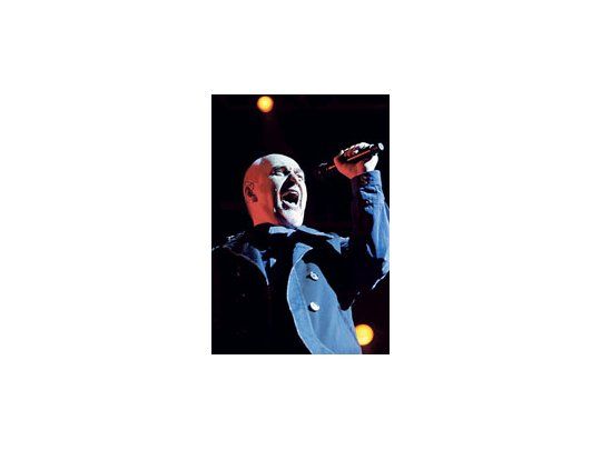 Sin disco nuevo para presentar y sin grandes despliegues en lo visual, Peter Gabriel ofreció un estupendo recital en un Vélez colmado.