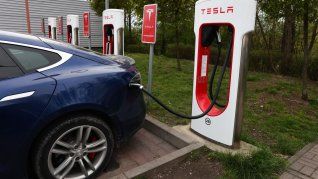 Tesla acelera su desembarco en el país Tesla acelera su desembarco en el país
