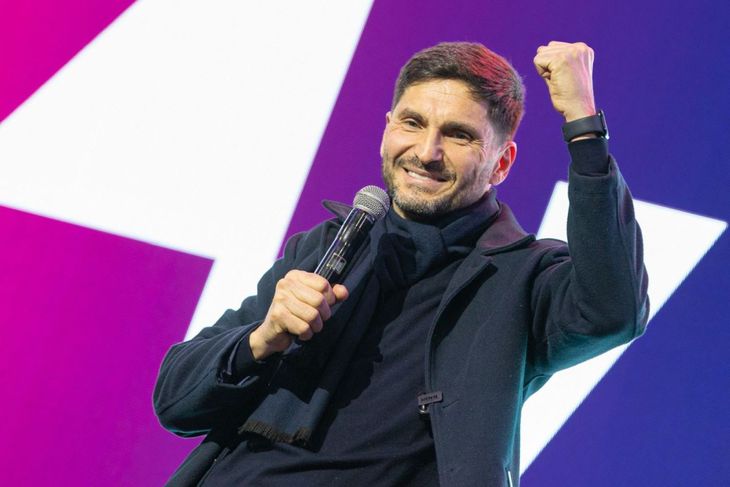 Maximiliano Pullaro buscará revalidar su hegemonía en la política de Santa Fe. Maximiliano Pullaro buscará revalidar su hegemonía en la política de Santa Fe.