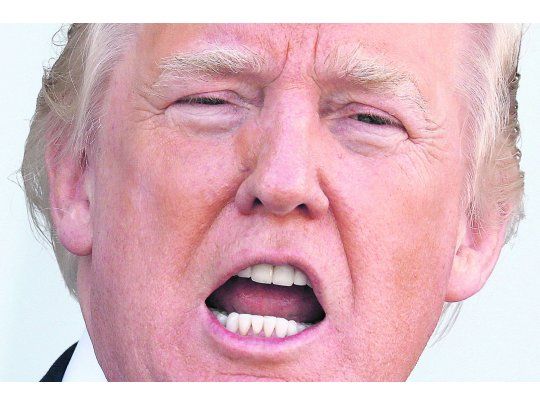 FUERZA. De acuerdo con analistas locales, Donald Trump busca demostrar “tenacidad” a su base política.