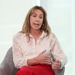 Lapresidenta de la Asociación de Hoteles de Turismo de la Argentina, GabrielaFerrucci, encabezó el panel de cierre de Ámbito Debate sobre turismo. Lapresidenta de la Asociación de Hoteles de Turismo de la Argentina, GabrielaFerrucci, encabezó el panel de cierre de Ámbito Debate sobre turismo.