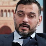 Álvarez Agis propone acumular reservas en el Banco Central para reducir la dependencia de la ayuda financiera de Estados Unidos. Álvarez Agis propone acumular reservas en el Banco Central para reducir la dependencia de la ayuda financiera de Estados Unidos.