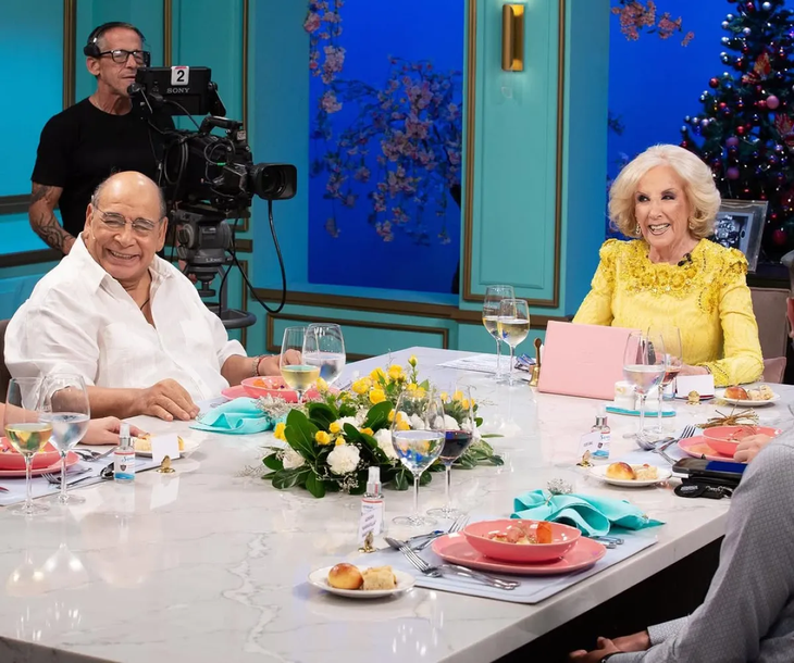 After nine months hospitalized due to a serious accident, Roly Serrano returned to television