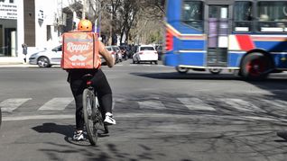 La Corte rechazó los recursos extraordinarios presentados por las empresas y dejó firme una sanción superior a los $16.400.000 contra Rappi, además de convalidar las actuaciones administrativas en el caso de Pedidos Ya. La Corte rechazó los recursos extraordinarios presentados por las empresas y dejó firme una sanción superior a los $16.400.000 contra Rappi, además de convalidar las actuaciones administrativas en el caso de Pedidos Ya.