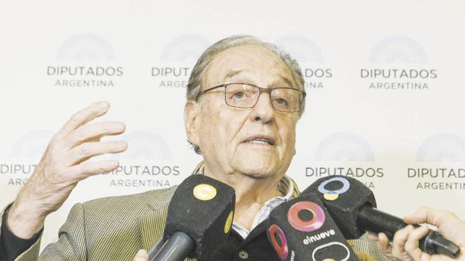 Carlos Heller