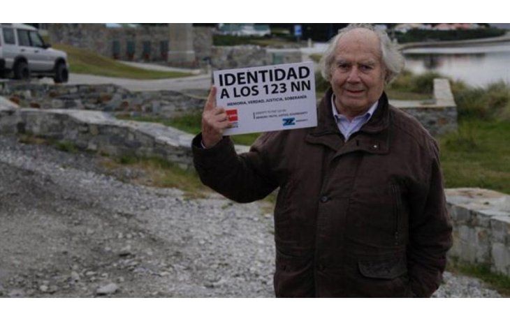 Adolfo Pérez Esquivel en Malvinas.
