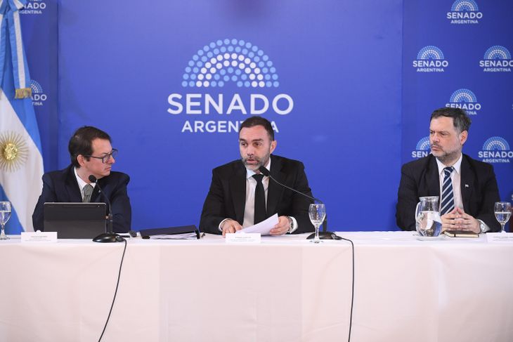 Sin cambios, la comisión de Presupuesto dictaminó la media sanción de Diputados. Sin cambios, la comisión de Presupuesto dictaminó la media sanción de Diputados.