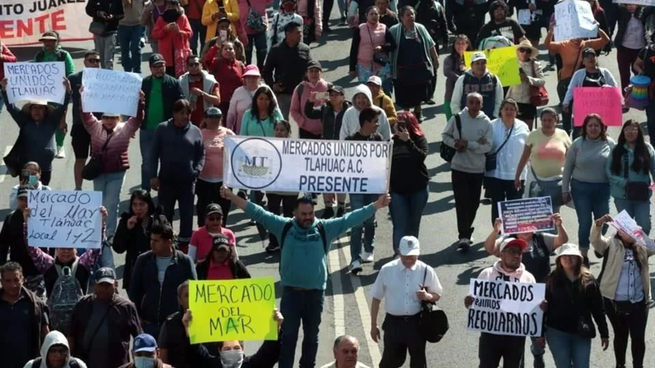 Megamarcha de Comerciantes de Mercados Públicos en CDMX: bloqueos, afectaciones y alternativas viales.