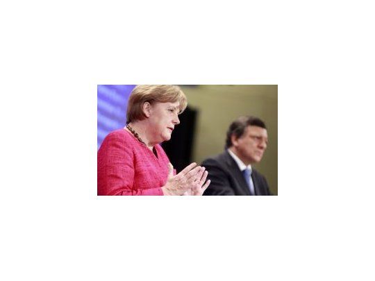 La canciller alemana, Angela Merkel y el presidente de la CE, Durao Barroso.