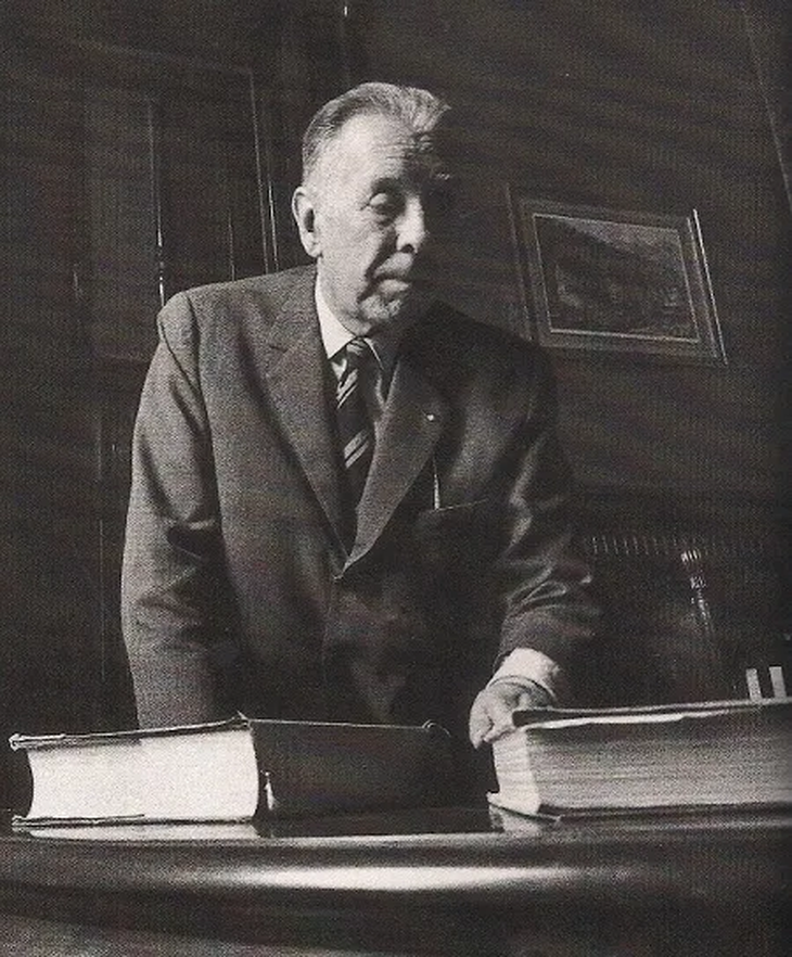 Facio became recognized in part for her portraits of writers such as Borges Facio became recognized in part for her portraits of writers such as Borges