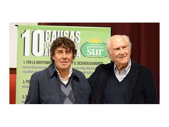 Pablo Micheli y Pino Solanas.